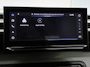 Citroën C3 Max Hybrid 110pk Automaat | Navigatie | Achteruitrijcamera | Climate Control | Cruise Control | Parkeersensoren | Bluetooth | Draadloze Apple Carplay / Android Auto | Comfortstoelen | Elektrisch inklapbare spiegels | Led koplampen | Afwijkende dakkleur | Donker getint glas | 17" lichtmetalen velgen |