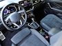 Volkswagen T-Roc 1.5 TSI 150 pk DSG R-Line | Trekhaak | ACC | Stoelverwarming | Camera | App Connect | Ergo Stoel | Elektrische Klep |