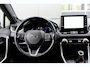 Toyota RAV4 2.5 Pl.Hyb. Bi-Tone+ / afn trekhaak 1650kg / Apple/Android/ Stoelverw. verkoeling.