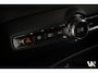 Volvo XC40 T4 211pk Recharge Plus Dark Facelift R-Design Plug-in Hybrid | Elektr. Sportstoelen met Memory | Trekhaak af fabriek | Harman Kardon | Achteruitrijcamera | 1e eig. Dealer O.H.