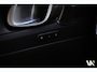 Volvo XC40 T4 211pk Recharge Plus Dark Facelift R-Design Plug-in Hybrid | Elektr. Sportstoelen met Memory | Trekhaak af fabriek | Harman Kardon | Achteruitrijcamera | 1e eig. Dealer O.H.