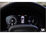 Volvo XC40 T4 211pk Recharge Plus Dark Facelift R-Design Plug-in Hybrid | Elektr. Sportstoelen met Memory | Trekhaak af fabriek | Harman Kardon | Achteruitrijcamera | 1e eig. Dealer O.H.