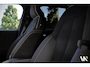 Volvo XC40 T4 211pk Recharge Plus Dark Facelift R-Design Plug-in Hybrid | Elektr. Sportstoelen met Memory | Trekhaak af fabriek | Harman Kardon | Achteruitrijcamera | 1e eig. Dealer O.H.