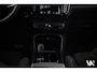 Volvo XC40 T4 211pk Recharge Plus Dark Facelift R-Design Plug-in Hybrid | Elektr. Sportstoelen met Memory | Trekhaak af fabriek | Harman Kardon | Achteruitrijcamera | 1e eig. Dealer O.H.