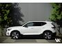 Volvo XC40 T4 211pk Recharge Plus Dark Facelift R-Design Plug-in Hybrid | Elektr. Sportstoelen met Memory | Trekhaak af fabriek | Harman Kardon | Achteruitrijcamera | 1e eig. Dealer O.H.