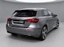 Mercedes-Benz A-klasse 180 Star Edition Luxury | Panoramadak | Night Pakket | Dodehoekassistent | Sfeerverlichting | Stoelverwarming | Parkeersensoren | Achteruitrijcamera | Elektrisch Inklapbare Buitenspiegels