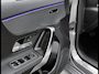 Mercedes-Benz A-klasse 180 Star Edition Luxury | Panoramadak | Night Pakket | Dodehoekassistent | Sfeerverlichting | Stoelverwarming | Parkeersensoren | Achteruitrijcamera | Elektrisch Inklapbare Buitenspiegels