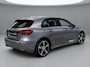Mercedes-Benz A-klasse 180 Star Edition Luxury | Panoramadak | Night Pakket | Dodehoekassistent | Sfeerverlichting | Stoelverwarming | Parkeersensoren | Achteruitrijcamera | Elektrisch Inklapbare Buitenspiegels