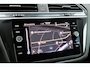 Volkswagen Tiguan 1.4 TSI 245pk eHybrid R-Line Business+ | SoH 89% | Trekhaak | 360 Camera | Stoelverwarming | Navigatie | App Connect