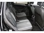 Volkswagen Tiguan 1.4 TSI 245pk eHybrid R-Line Business+ | SoH 89% | Trekhaak | 360 Camera | Stoelverwarming | Navigatie | App Connect