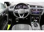 Volkswagen Tiguan 1.4 TSI 245pk eHybrid R-Line Business+ | SoH 89% | Trekhaak | 360 Camera | Stoelverwarming | Navigatie | App Connect