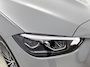 Mercedes-Benz C-klasse 300 e 140 Years Edition | Comfortpakket Plus | Nightpakket | Parkeerpakket met 360°-camera | Trekhaak | Panoramaschuifdak | GUARD 360° Plus | Middenconsole metaalstructuur | DISTRONIC | 19" multispaaks lichtmetalen AMG-velgen |