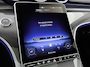 Mercedes-Benz C-klasse 300 e 140 Years Edition | Comfortpakket Plus | Nightpakket | Parkeerpakket met 360°-camera | Trekhaak | Panoramaschuifdak | GUARD 360° Plus | Middenconsole metaalstructuur | DISTRONIC | 19" multispaaks lichtmetalen AMG-velgen |