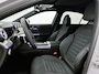Mercedes-Benz C-klasse 300 e 140 Years Edition | Comfortpakket Plus | Nightpakket | Parkeerpakket met 360°-camera | Trekhaak | Panoramaschuifdak | GUARD 360° Plus | Middenconsole metaalstructuur | DISTRONIC | 19" multispaaks lichtmetalen AMG-velgen |