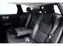 Volvo XC60 2.0 T8 Twin Engine AWD Momentum 391 PK | Pano-dak | CarPlay | 360 Camera | Led | Pdc | Trekhaak | Luchtvering | Keyless |