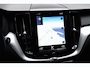 Volvo XC60 2.0 T8 Twin Engine AWD Momentum 391 PK | Pano-dak | CarPlay | 360 Camera | Led | Pdc | Trekhaak | Luchtvering | Keyless |