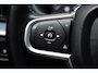 Volvo XC60 2.0 T8 Twin Engine AWD Momentum 391 PK | Pano-dak | CarPlay | 360 Camera | Led | Pdc | Trekhaak | Luchtvering | Keyless |