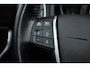 Volvo V40 2.0 T3 Nordic+ l Trekhaak l Stoelverwarming l Navigatie l 100% dealeronderhouden l Cruise Control l Electronic climate control l Bots herkenning l Led koplampen l Parkeersensoren achter l