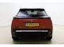 Peugeot e-2008 EV GT 50 kWh | Navigatie | 3D-Cockpit | Camera | Apple Carplay & Android Auto | Full LED | 17'' Lichtmetalen velgen | Parkeersensoren voor & achter | Climate Control