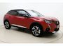 Peugeot e-2008 EV GT 50 kWh | Navigatie | 3D-Cockpit | Camera | Apple Carplay & Android Auto | Full LED | 17'' Lichtmetalen velgen | Parkeersensoren voor & achter | Climate Control