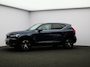 Volvo XC40 1.5 T3 Inscription / Trekhaak / Stoelverwarming /Harman Kardon Audio / Cruise Control / Achteruitrijcamera / Leder / All Season Banden
