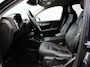 Volvo XC40 1.5 T3 Inscription / Trekhaak / Stoelverwarming /Harman Kardon Audio / Cruise Control / Achteruitrijcamera / Leder / All Season Banden