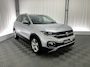 Volkswagen T-Cross 1.5 TSI Style | Apple carplay | Camera | Key less | LED | Stoelverwarming | Cruise adaptief | DAB |