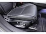 Jaguar I-Pace EV400 HSE 90 kWh | 395 PK | 100% Elektrisch | Camera | Elektrisch te openen kofferbak | Lederen bekleding | Stoelverwarming voor en achter | Elektrisch verstelbare stoelen | Keyless entry en start |