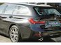 BMW 3-Serie Touring 330e | trekhaak | ACC | 92% Soh