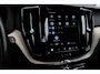 Volvo XC60 2.0 T8 Plug-in hybrid AWD | Long range | SOH 97% | Panoramadak | Trekhaak | Leer | 360 Camera | Stoelverwarming |