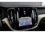 Volvo XC60 2.0 T8 Plug-in hybrid AWD | Long range | SOH 97% | Panoramadak | Trekhaak | Leer | 360 Camera | Stoelverwarming |