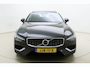 Volvo V60 2.0 T6 Recharge AWD Inscription | Lederen bekleding | Stoelverwarming voor en achter | Stuurverwarming | Stoelventilatie | Elektrisch te openen kofferbak | Bestuurdersstoel elektrisch verstelbare stoel met geheugenfunctie