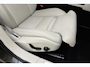 Volvo V60 2.0 T6 Recharge AWD Inscription | Lederen bekleding | Stoelverwarming voor en achter | Stuurverwarming | Stoelventilatie | Elektrisch te openen kofferbak | Bestuurdersstoel elektrisch verstelbare stoel met geheugenfunctie