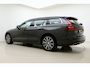 Volvo V60 2.0 T6 Recharge AWD Inscription | Lederen bekleding | Stoelverwarming voor en achter | Stuurverwarming | Stoelventilatie | Elektrisch te openen kofferbak | Bestuurdersstoel elektrisch verstelbare stoel met geheugenfunctie
