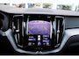 Volvo XC60 T6 340PK Automaat AWD R-Design | Schuif/kanteldak | Trekhaak | BLIS | Verw. Voorstoelen & Stuurwiel | PDC + Camera |