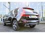 Volvo XC60 T6 340PK Automaat AWD R-Design | Schuif/kanteldak | Trekhaak | BLIS | Verw. Voorstoelen & Stuurwiel | PDC + Camera |