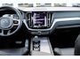 Volvo XC60 T6 340PK Automaat AWD R-Design | Schuif/kanteldak | Trekhaak | BLIS | Verw. Voorstoelen & Stuurwiel | PDC + Camera |