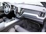 Volvo XC60 T6 340PK Automaat AWD R-Design | Schuif/kanteldak | Trekhaak | BLIS | Verw. Voorstoelen & Stuurwiel | PDC + Camera |