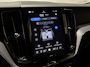 Volvo XC60 2.0 T6 Plug-in hybrid AWD R-Design | Panoramadak | Harman & Kardon Audio | Full LED koplampen