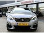 Peugeot 3008 130 Pk Benzine * SCHITTERENDE AUTOMOBIEL * Trekhaak * Zwart Leder * Navigatie * Camera Achteruitrijden * L.M. Velgen * Strakke Mooie Auto * Distributieriem vervangen * Vingerhoets; Vierde Generatie Eersteklas Service. Al meer dan 100 jaar een begrip in de Brabantse Kempen