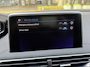 Peugeot 3008 130 Pk Benzine * SCHITTERENDE AUTOMOBIEL * Trekhaak * Zwart Leder * Navigatie * Camera Achteruitrijden * L.M. Velgen * Strakke Mooie Auto * Distributieriem vervangen * Vingerhoets; Vierde Generatie Eersteklas Service. Al meer dan 100 jaar een begrip in de Brabantse Kempen