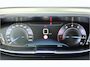 Peugeot 3008 130 Pk Benzine * SCHITTERENDE AUTOMOBIEL * Trekhaak * Zwart Leder * Navigatie * Camera Achteruitrijden * L.M. Velgen * Strakke Mooie Auto * Distributieriem vervangen * Vingerhoets; Vierde Generatie Eersteklas Service. Al meer dan 100 jaar een begrip in de Brabantse Kempen