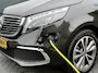 Mercedes-Benz EQV 300 90kWh AVANTGARDE / DUBBELE CABINE / MEMORY / 2x ELECTRISCHE SCHUIFDEUR / PANO / BURMESTER / LEDER / LED / VENTILATIE / 360 CAMERA / BLINDSPOT