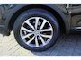 Renault Kadjar 1.2-130pk TCe Limited AUTOMAAT 1500kg Trekgewicht Gun u het plezier en comfort van een automaat ! Climate control Cruise control , Bluetooth , Trekhaak