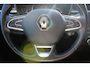 Renault Kadjar 1.2-130pk TCe Limited AUTOMAAT 1500kg Trekgewicht Gun u het plezier en comfort van een automaat ! Climate control Cruise control , Bluetooth , Trekhaak