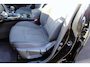 Renault Kadjar 1.2-130pk TCe Limited AUTOMAAT 1500kg Trekgewicht Gun u het plezier en comfort van een automaat ! Climate control Cruise control , Bluetooth , Trekhaak