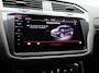 Volkswagen Tiguan 1.4 TSI eHybrid R-Line Business+ 245 PK| Dealeronderhouden | Trekhaak | Achterklep Elektrisch | Stoelverwarming Voor & Achter | Stuurwielverwarming | Achteruitrijcamera