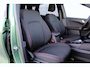 Ford Kuga 2.5-243pk PHEV ST-Line. Mrt. 2026, slechts 7.500km ! Fabr. garantie t/m 08-03-2030 ! Autm. airco dual, navigatie, cruise control, bluetooth telefoonvoorb., head-up display, stoel-, stuur- en voorraamverw., LED-Matrix verlicht., metallic lak etc.