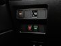 Nissan Qashqai 1.3 N-Connecta 159Pk Automaat (PANORAMADAK, APPLE CARPLAY, NAVIGATIE, STOELVERWARMING, 360 CAMERA, TREKHAAK, GETINT GLAS, KEYLESS, NIEUWE APK, NIEUWSTAAT)