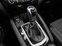 Nissan Qashqai 1.3 N-Connecta 159Pk Automaat (PANORAMADAK, APPLE CARPLAY, NAVIGATIE, STOELVERWARMING, 360 CAMERA, TREKHAAK, GETINT GLAS, KEYLESS, NIEUWE APK, NIEUWSTAAT)
